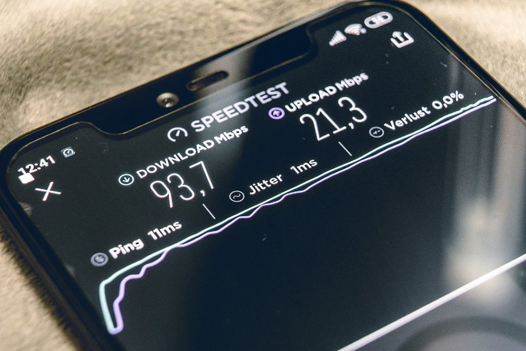 Internet speed test: all you need to know Speed test being conducted on a mobile device