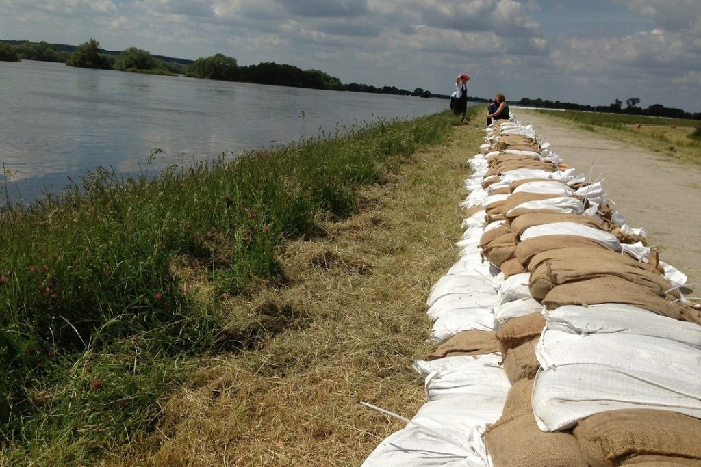 Different ways to use sand bulk bags